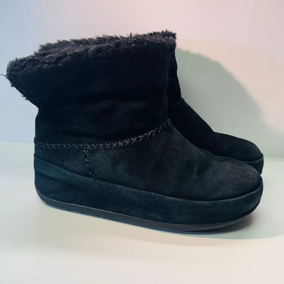 Fitflop Women's Mukluk Shorty Boot Size 7 Black Suede Sherpa Pull On Fold Over - Picture 2 of 6